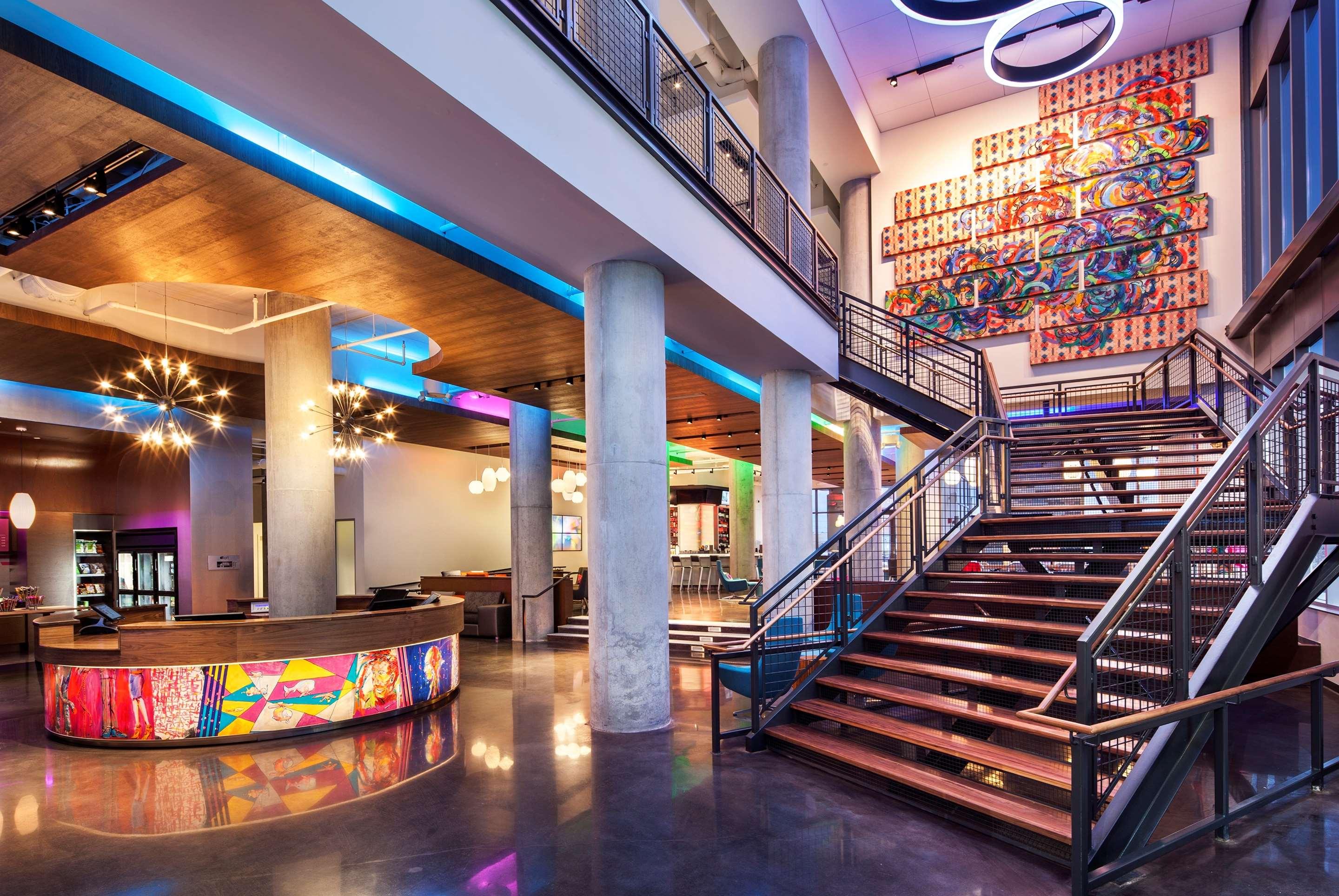 Готель Aloft Boston Seaport District Екстер'єр фото